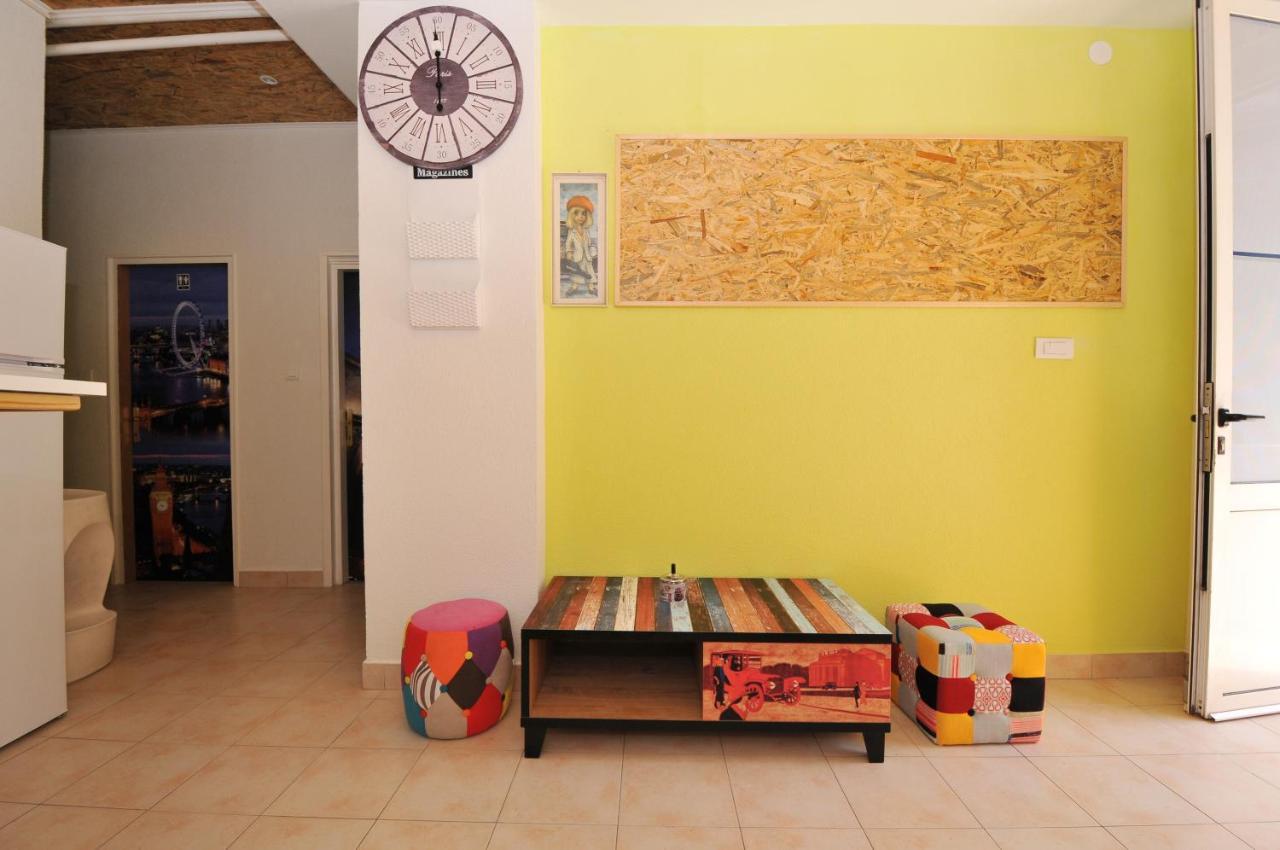Oasis Hostel Split Luaran gambar